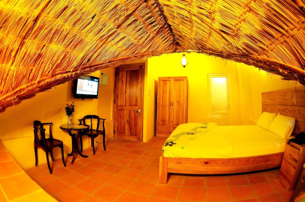 Dalat Flower Hotel 43/72