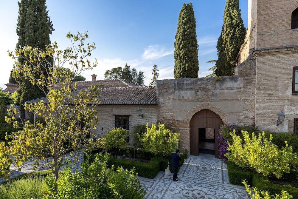 Parador De Granada 70/75