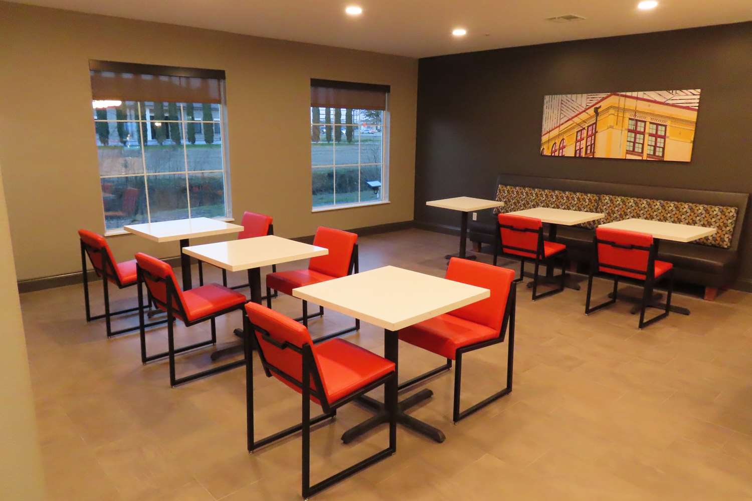 Best Western Heritage Inn & Suites 15/18