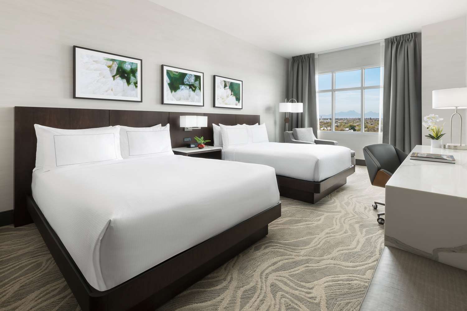 room, 2 queen beds