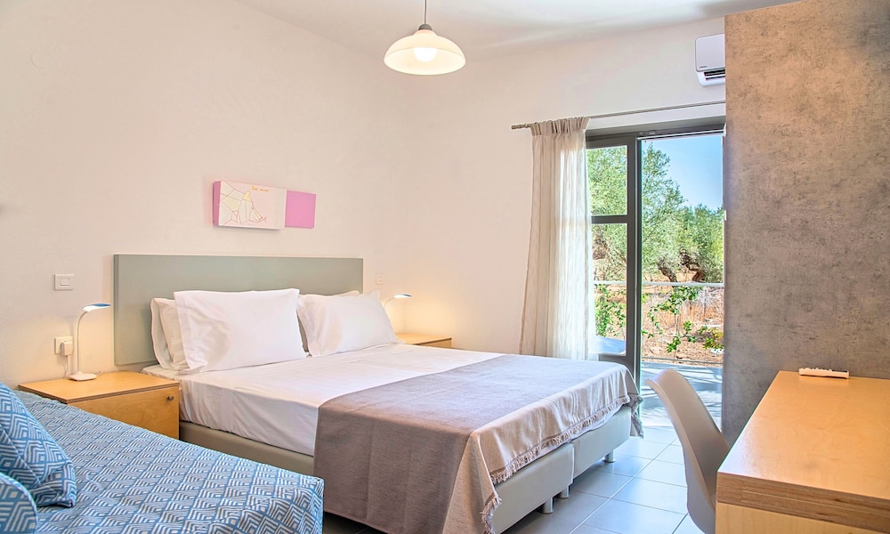 Elounda Garden Suites 23/80