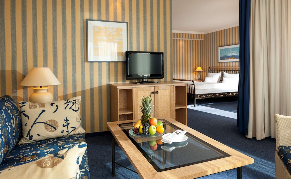 Dorint Strandhotel Binz Rugen 56/64
