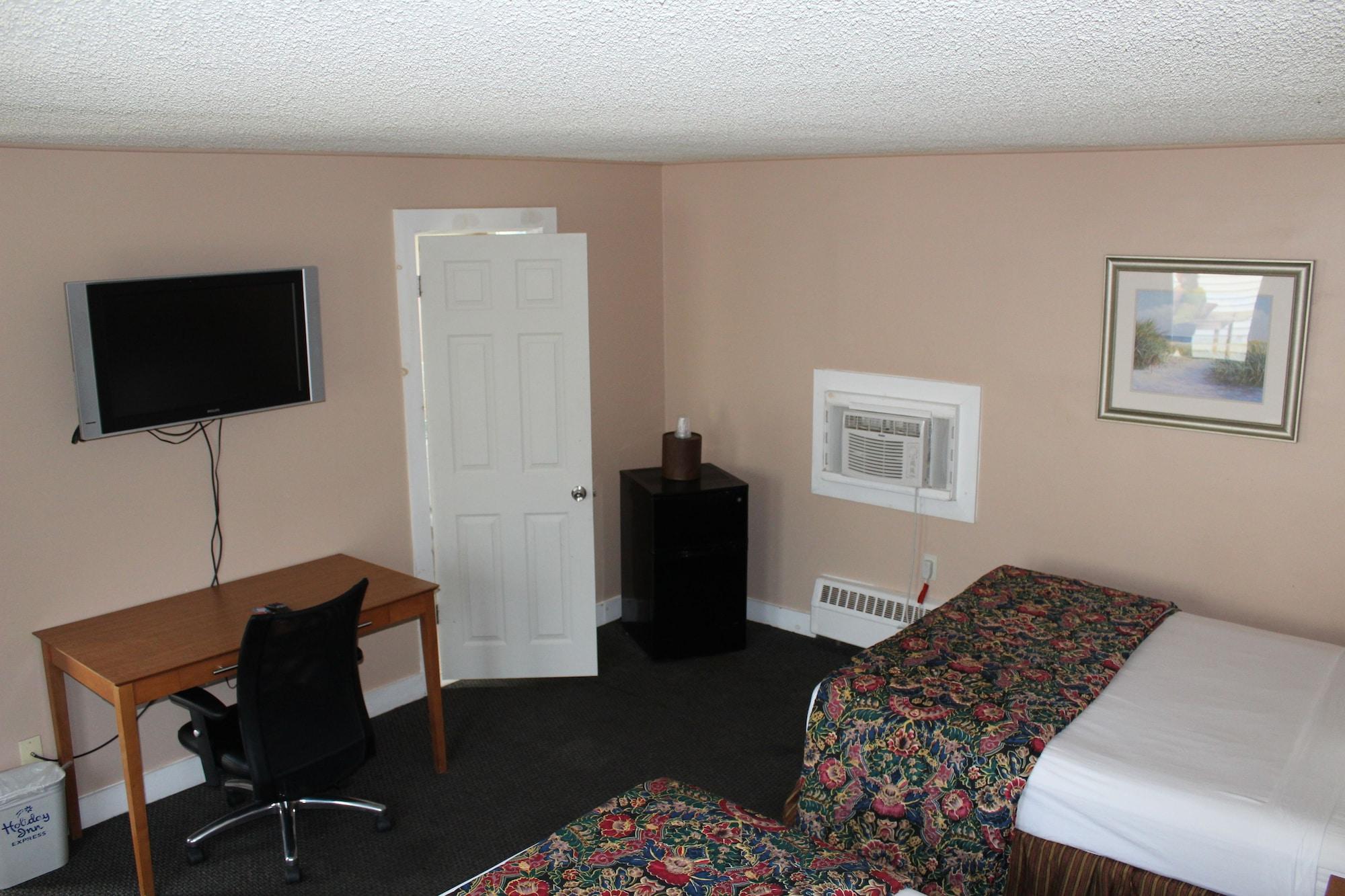 Capri Motel 37/50