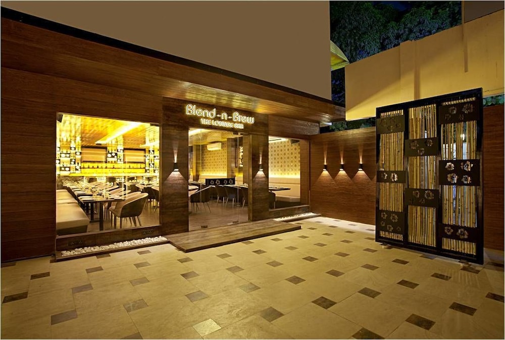 Hotel Plaza 25/37