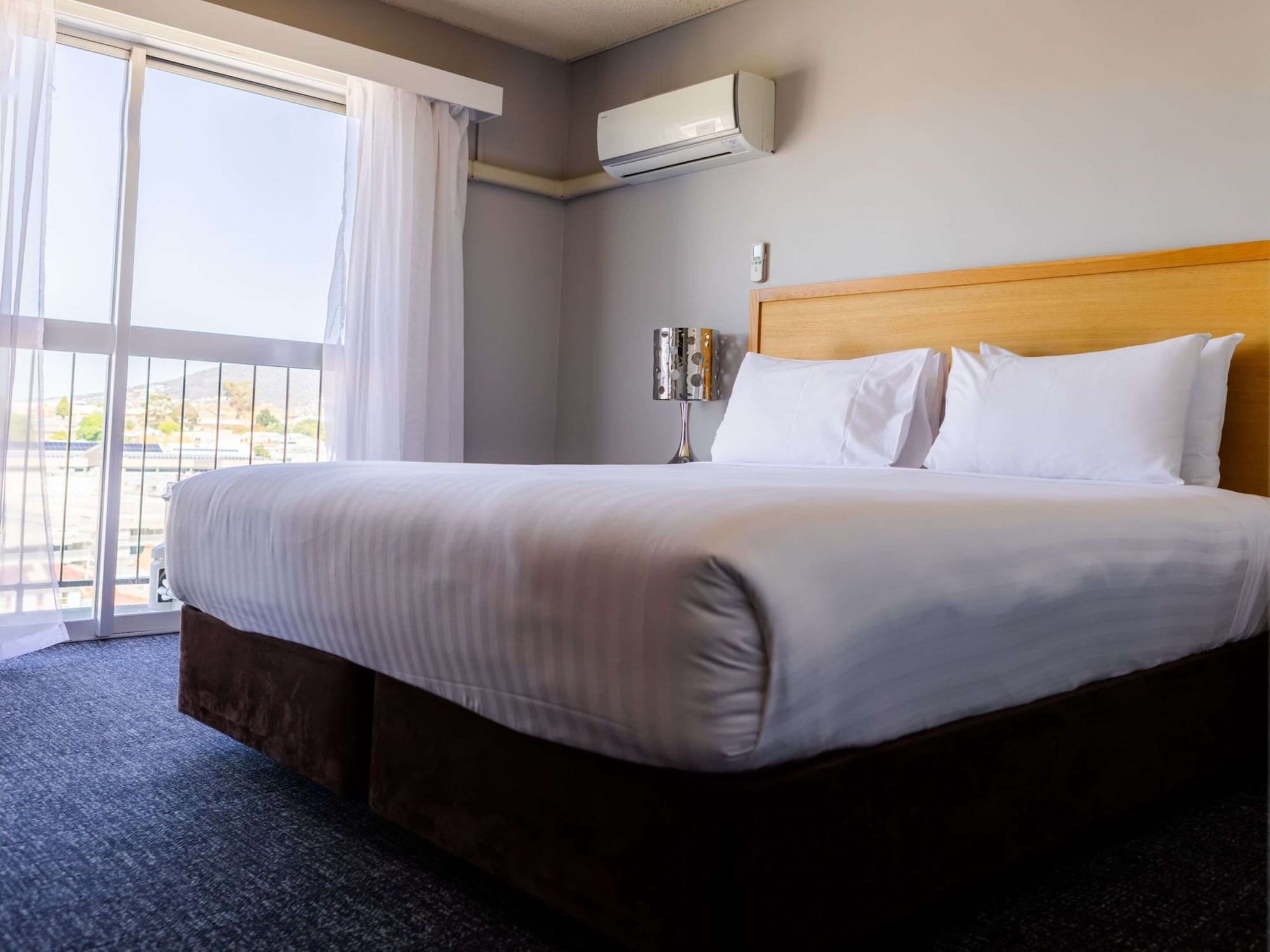 Standard, King Bed, Balcony