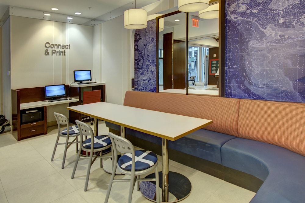 Fairfield Inn New York Manhattan Financial District 16/17