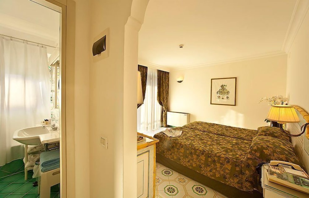 غرفة قياسية بسريرين منفصلين، GRAND HOTEL IL MORESCO 2/4