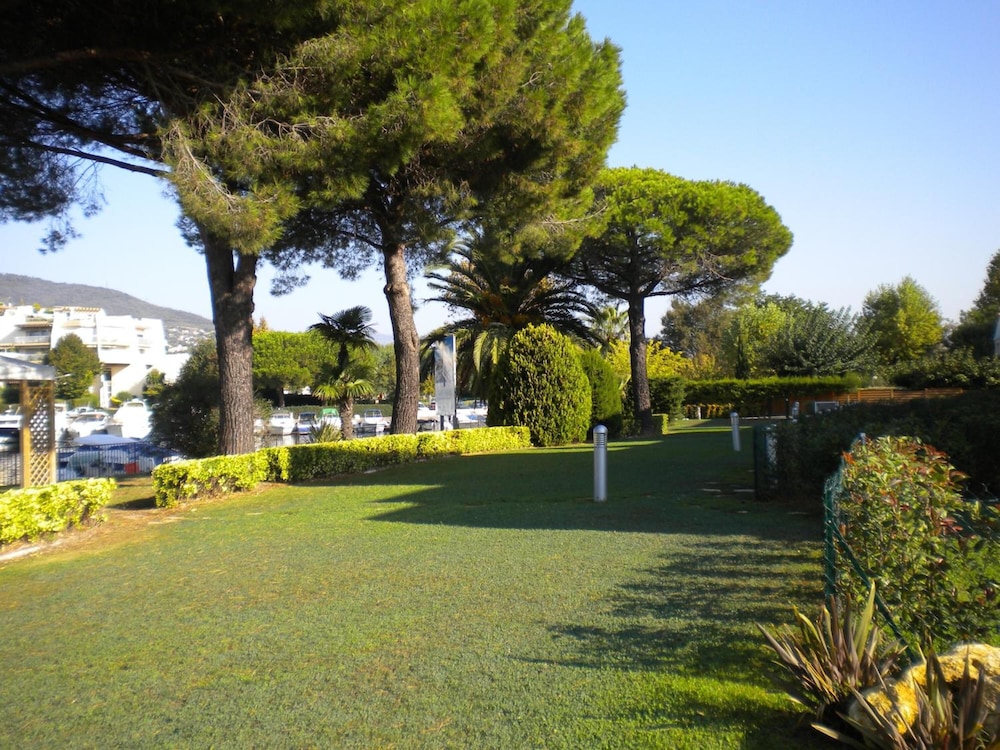 Residence Carre Marine 37/44
