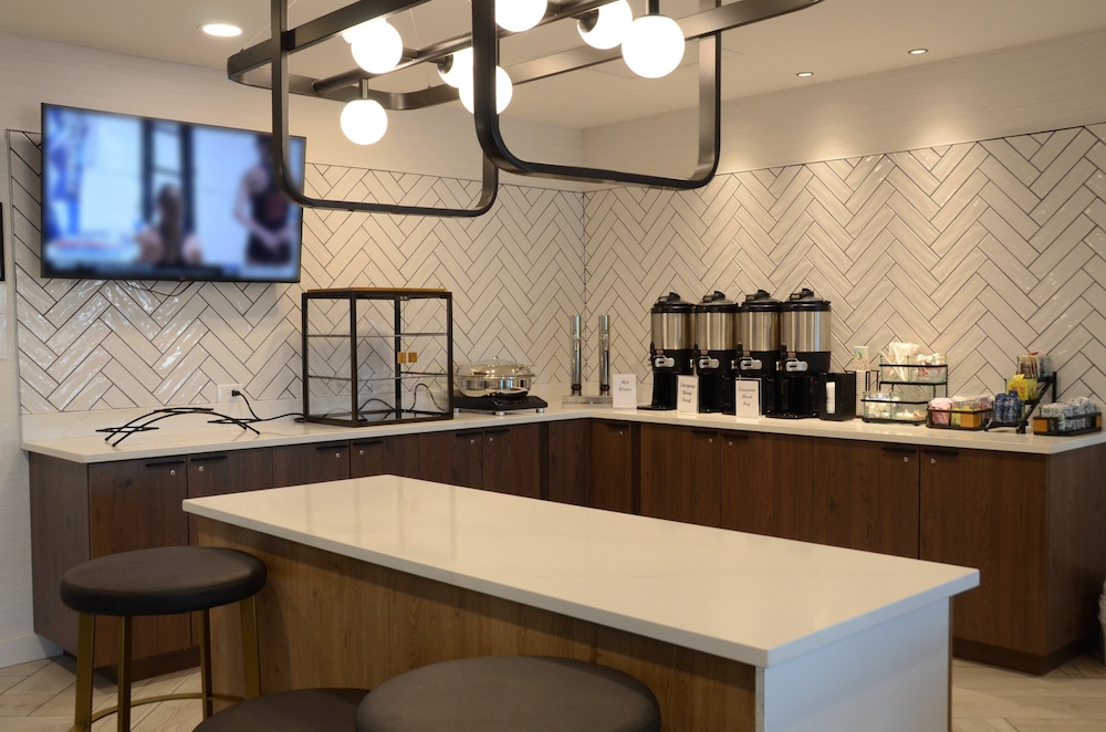 Staybridge Suites Nashville Se - Murfreesboro 10/60
