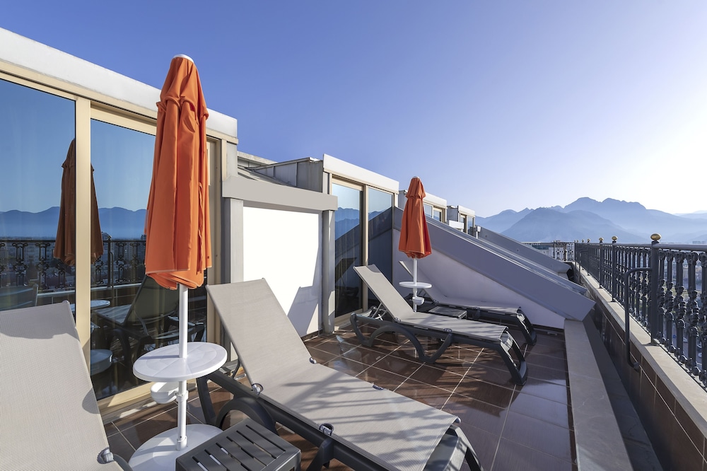 Megasaray WestBeach Antalya 43/73