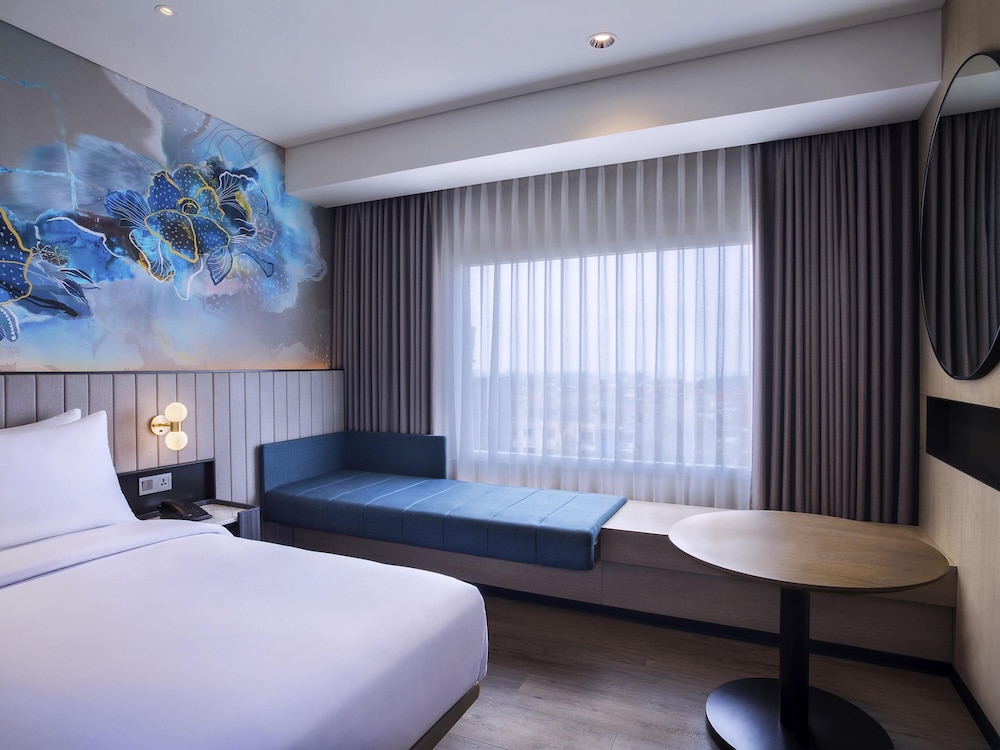 Mercure Bengkulu 24/66