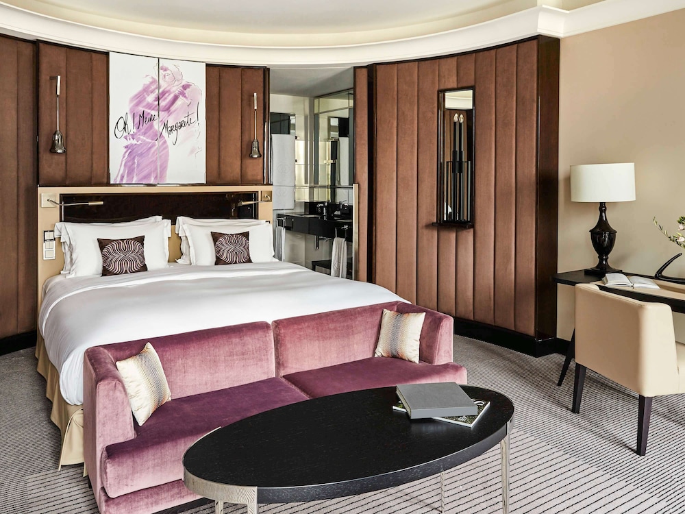 Sofitel Frankfurt Opera 11/75