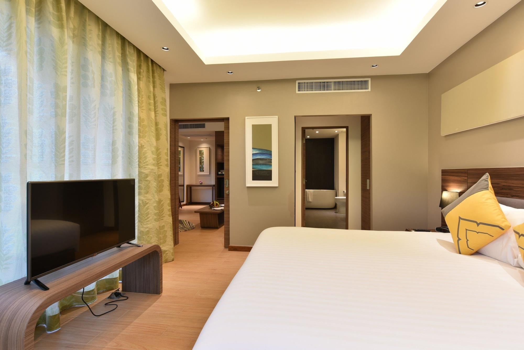 Paradise Suite