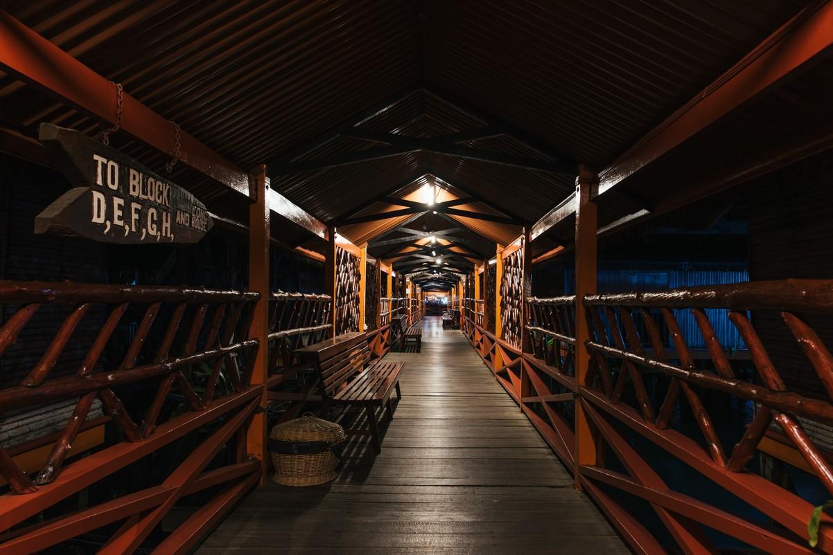 Dragon Inn Floating Resort 20/29