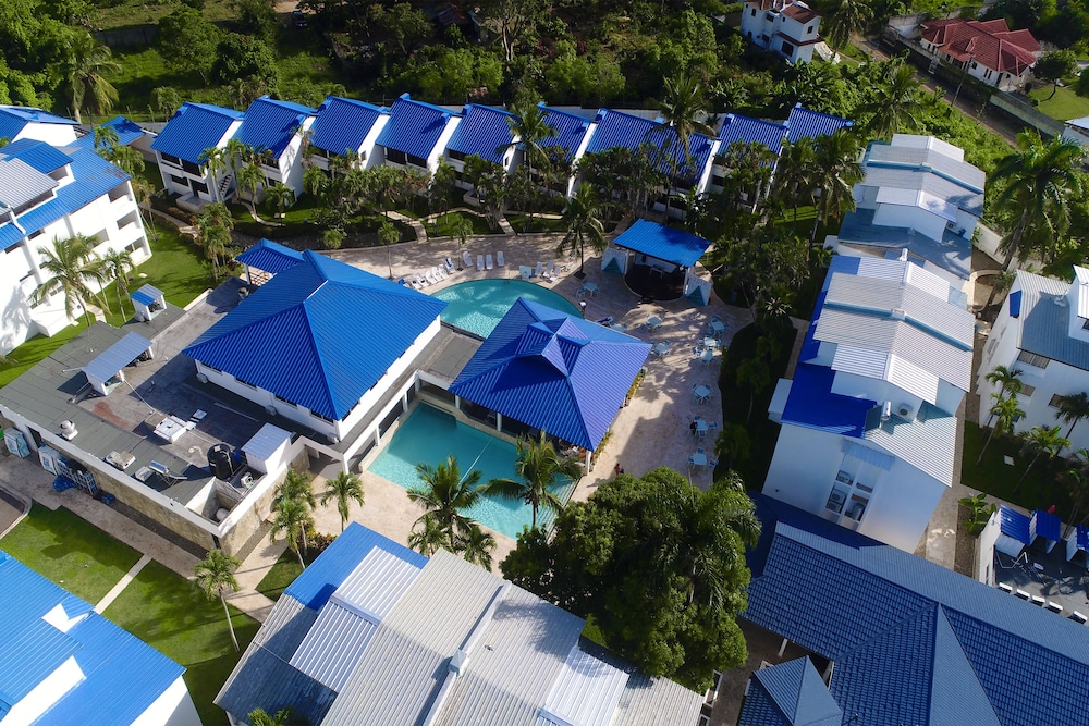 AHNVEE RESORT & SPORTS 5/52