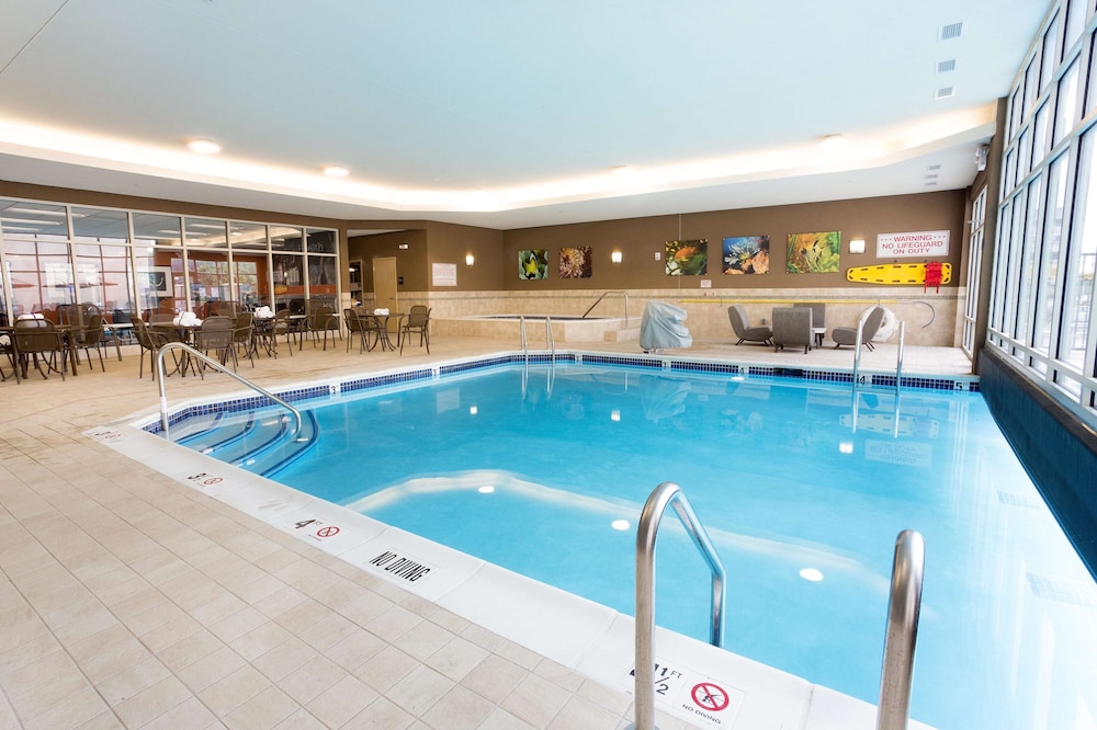 Drury Plaza Hotel Indianapolis Carmel 25/43
