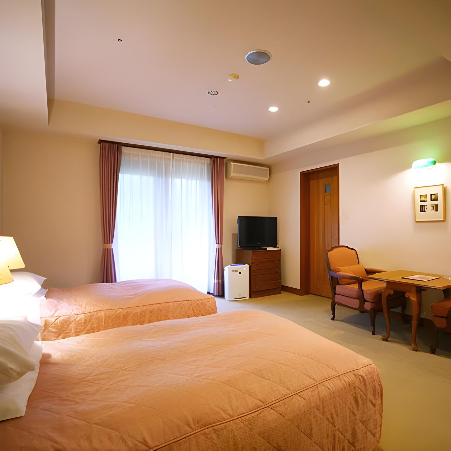 Lake, Standard, Twin Beds, Lake View