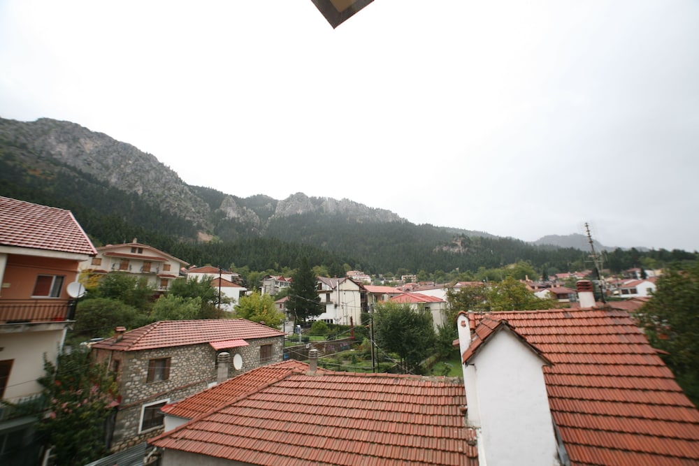Fretzato Traditional Guest House 40/42