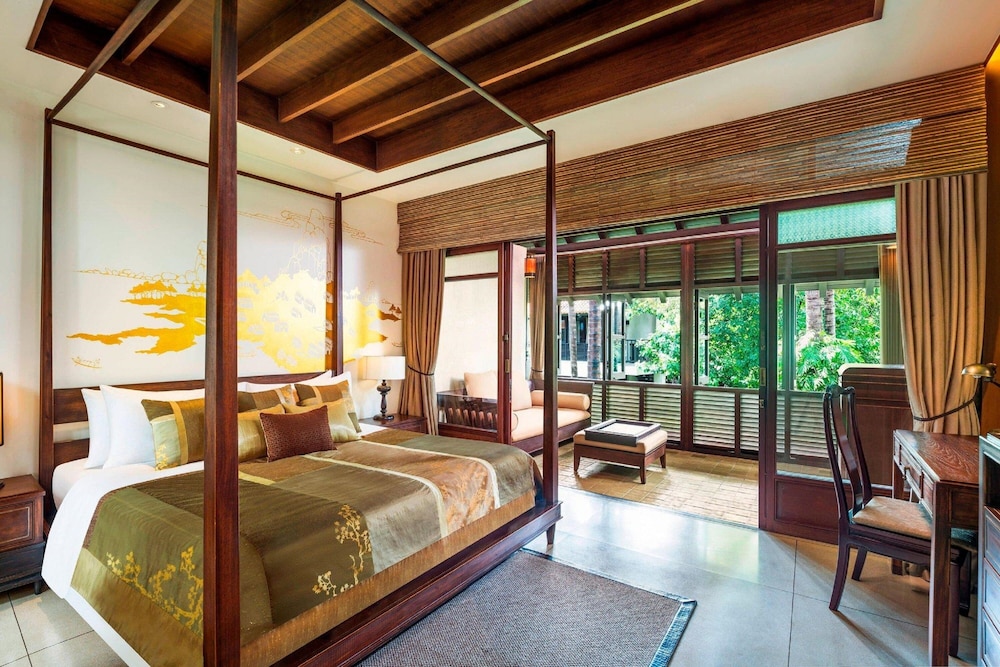 The Lamai Samui 30/77