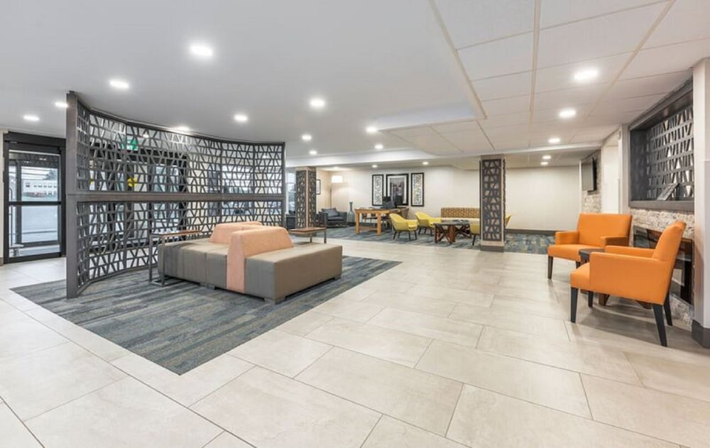 Holiday Inn Express Charlottetown 45/61