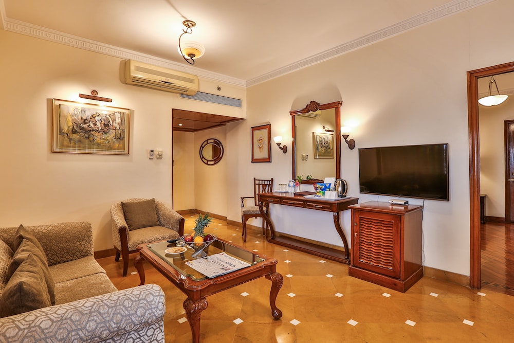 Sun N Sand Shirdi 31/66