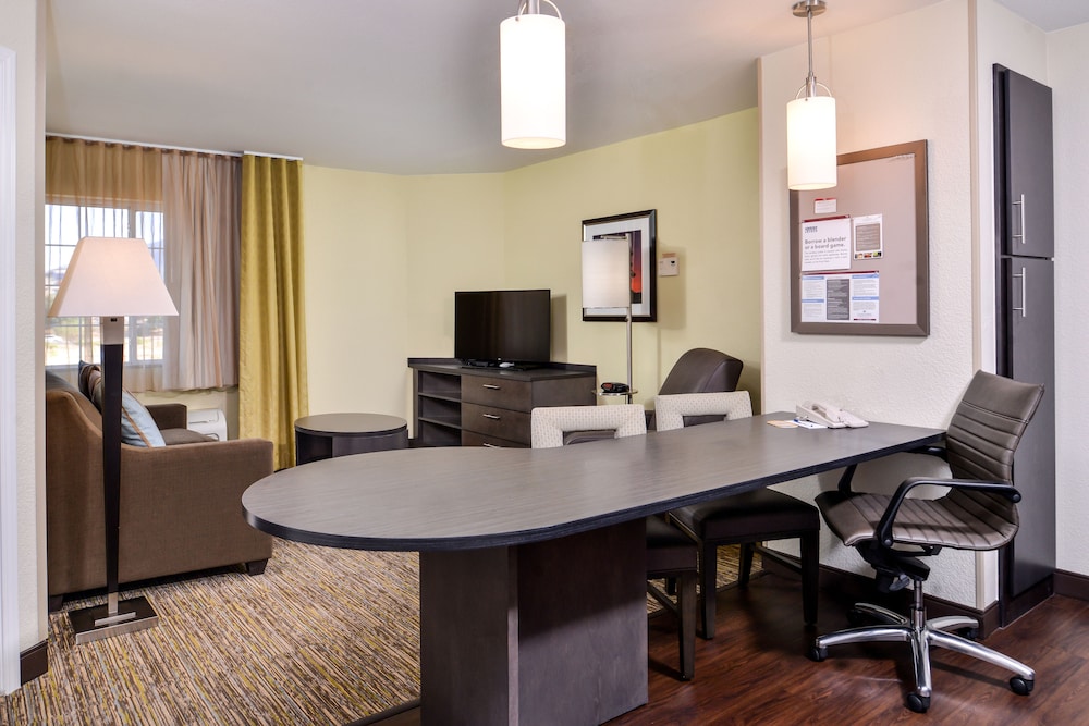 Candlewood Suites Sierra Vista 46/52