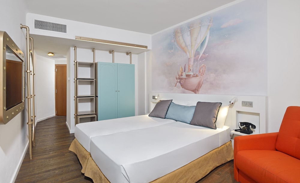 Ice, Suite, Double Bed