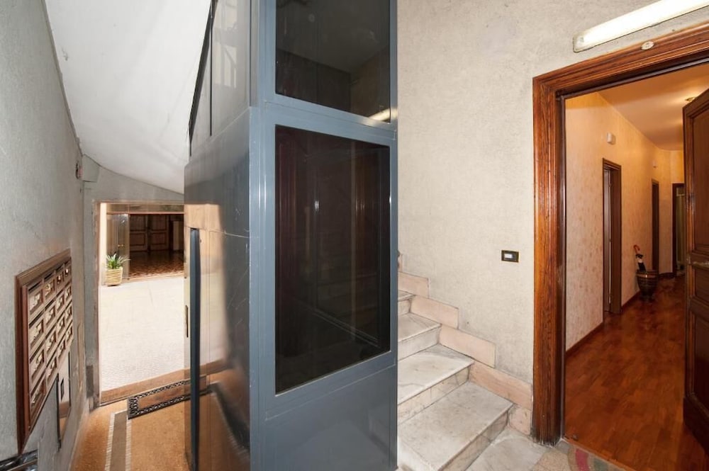 Residenza Laterano 22/36