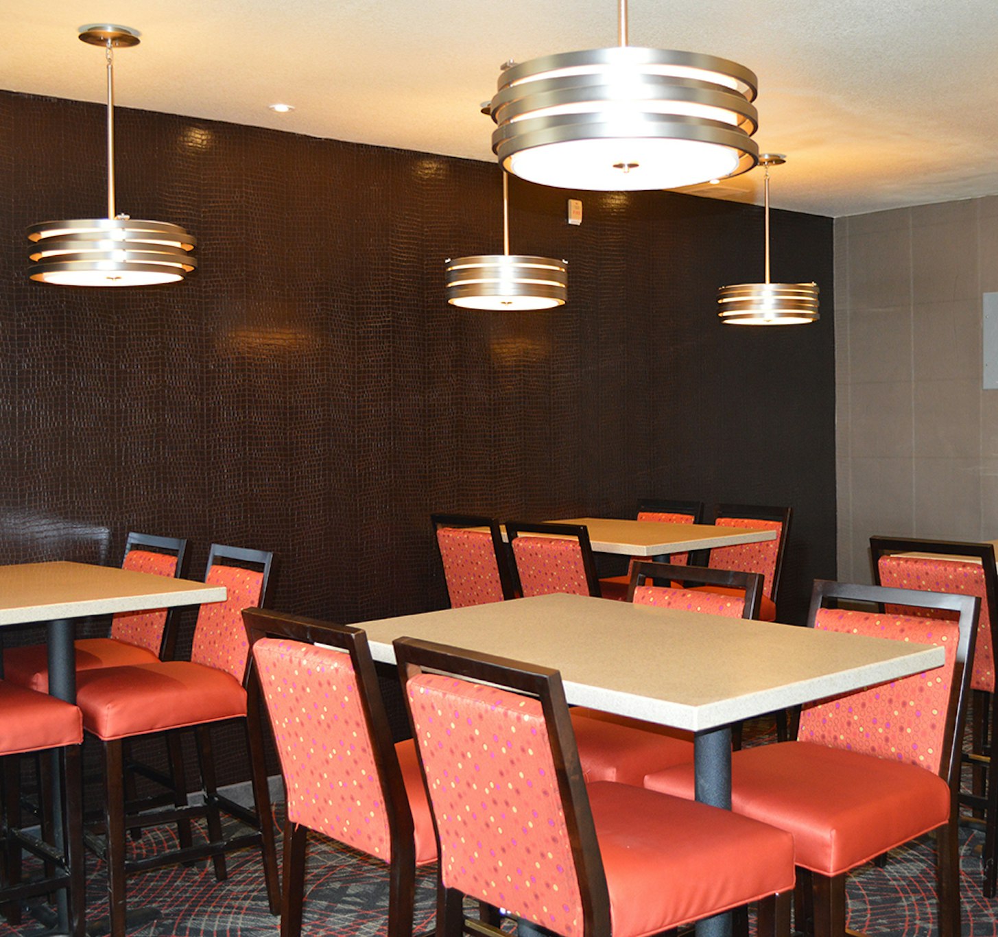 Black Gold Suites Tioga 12/21