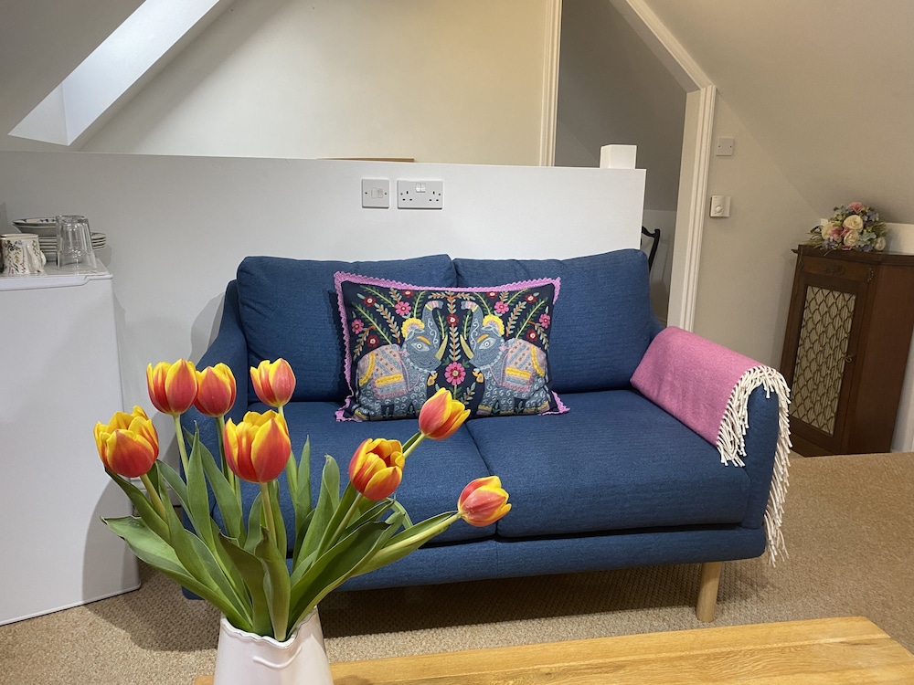 The Hayloft B&B 4/9