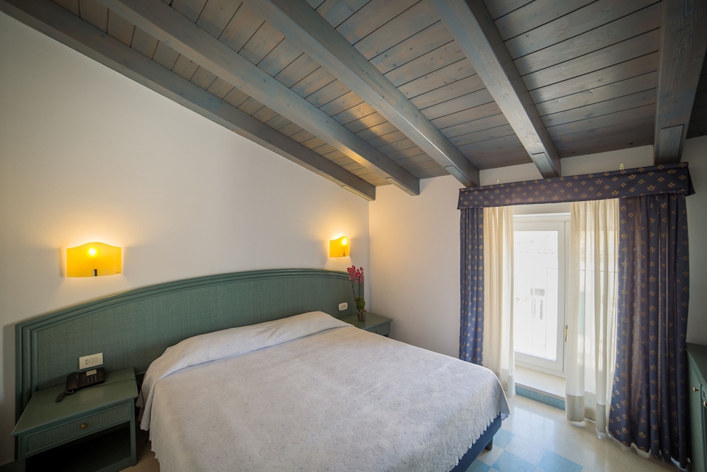 Gran Bretagna Hotel 14/36