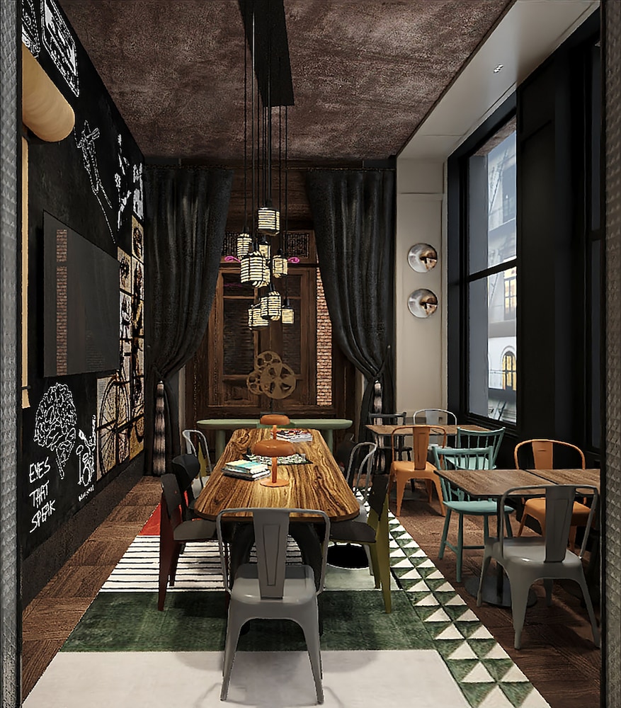 Moxy Istanbul Beyoglu 27/50
