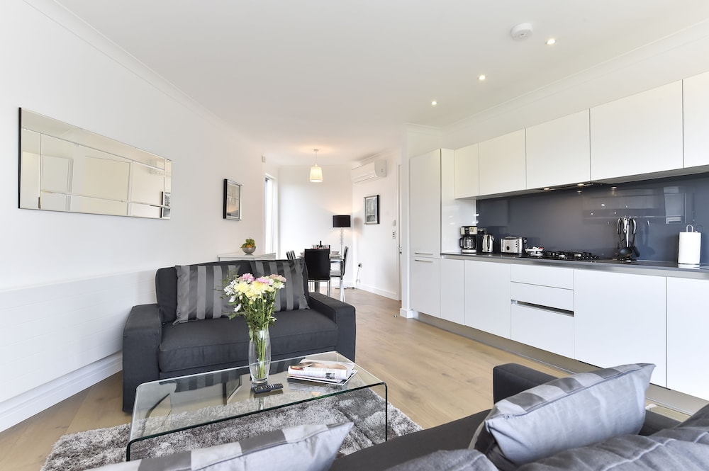 Shoreditch City Living 3/49