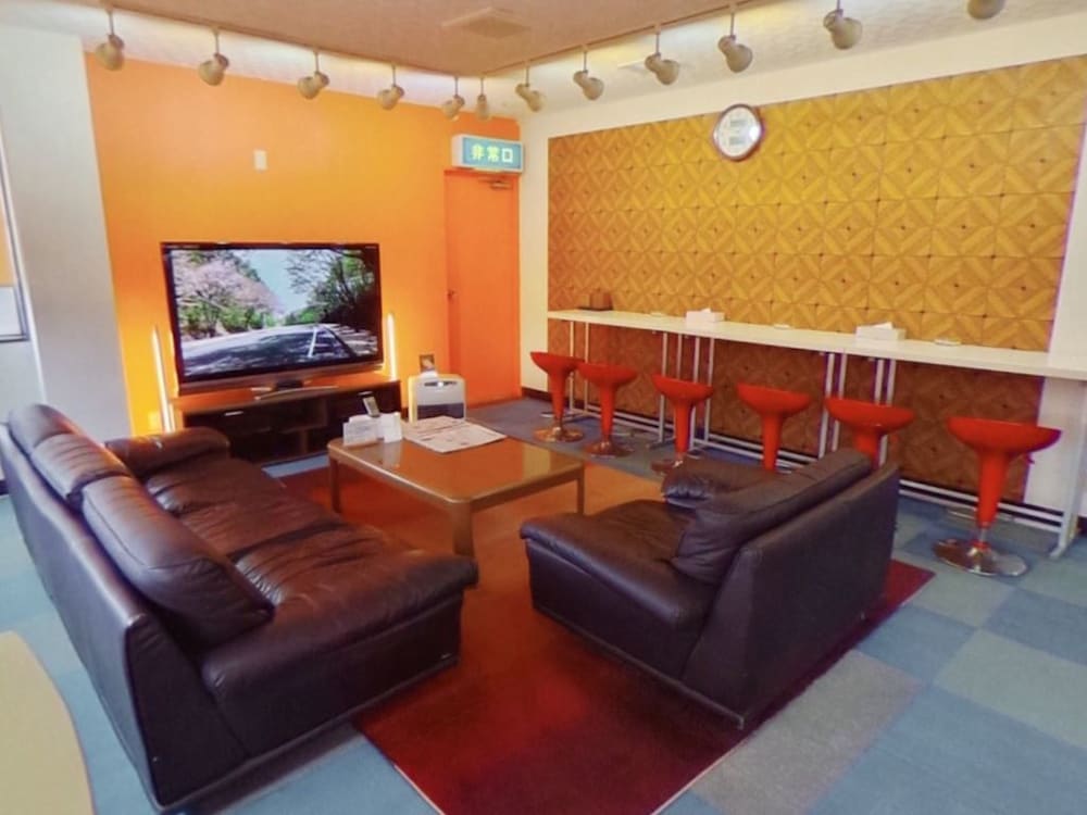 Shirakawa Business Hotel 46/57