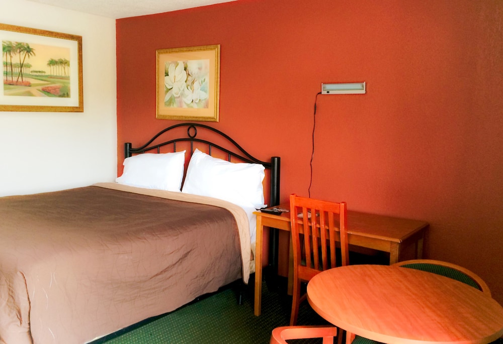 Stay Inn and Suites 14/76