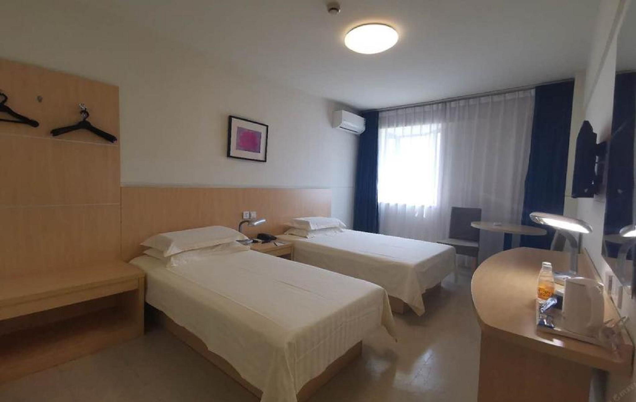 SUPERIOR, TWIN BEDS
