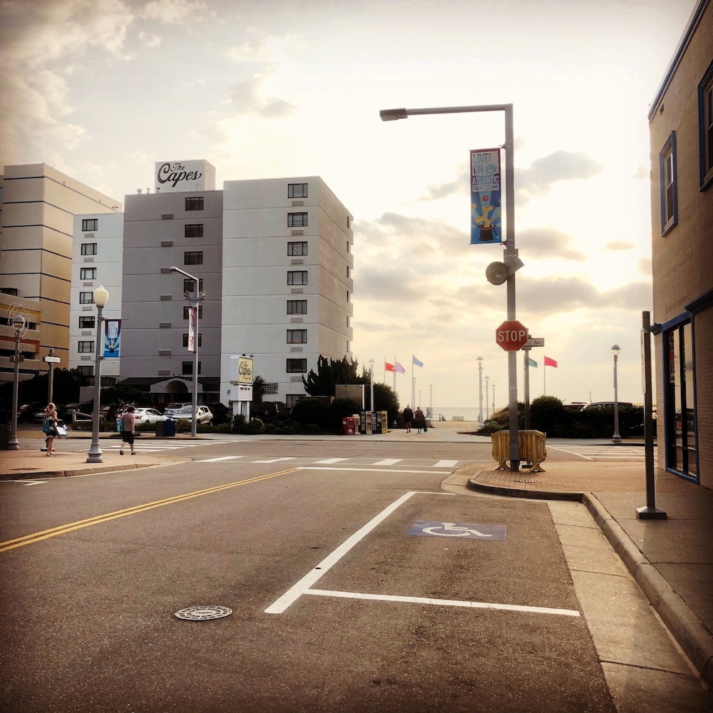 The Capes Hotel 35/49