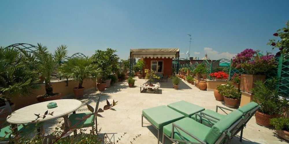 Exclusive Terrace Largo Argentina 19/27