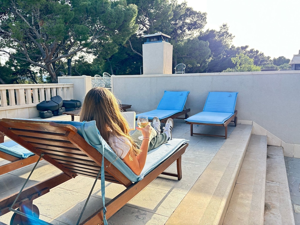 Villa Daniela 57/67