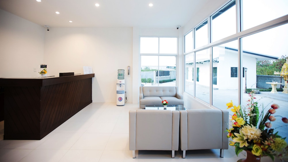 B2 Korat Boutique & Budget Hotel 9/35