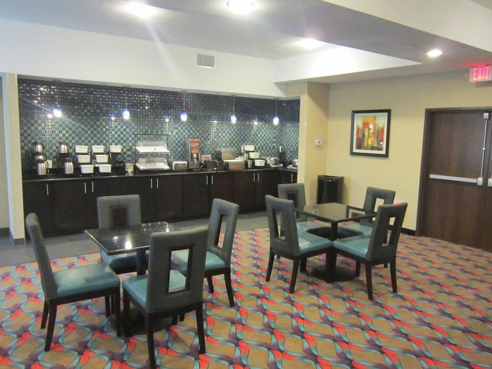 restaurant-cafeteria