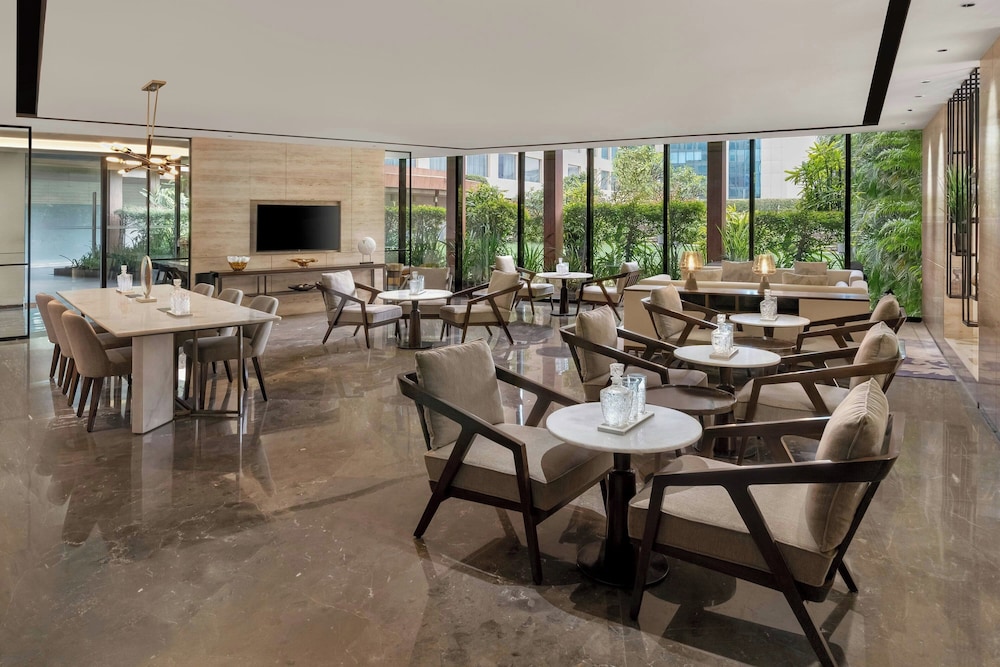 Courtyard By Marriott Mumbai International Airport 38/50