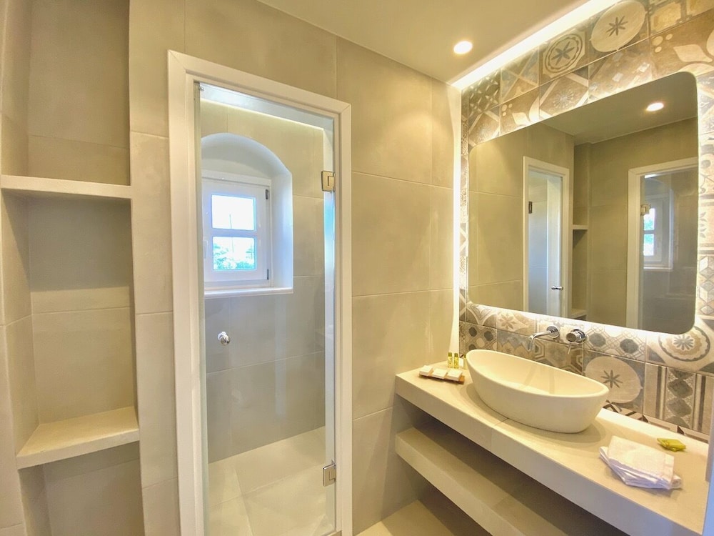 Sienna Eco Resort 50/50