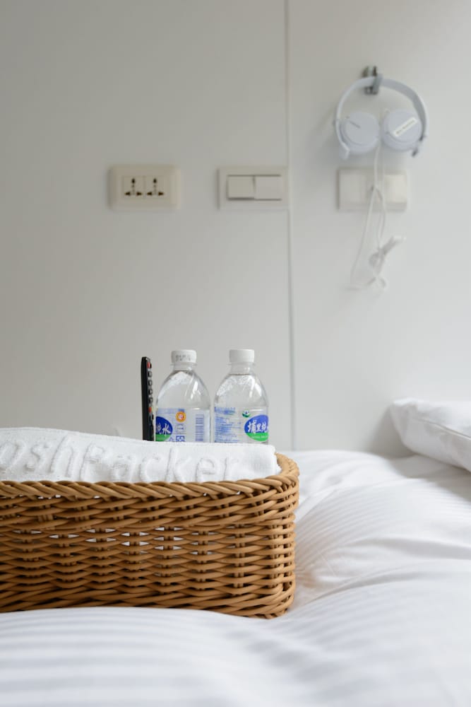 Room, Single, Shared Bathroom, No Window، Poshpacker Hotel 5/5
