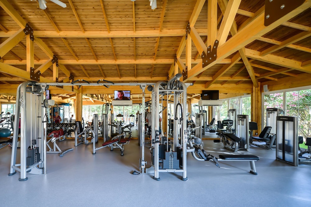 Rubi Platinum Spa Resort and Suites 46/72