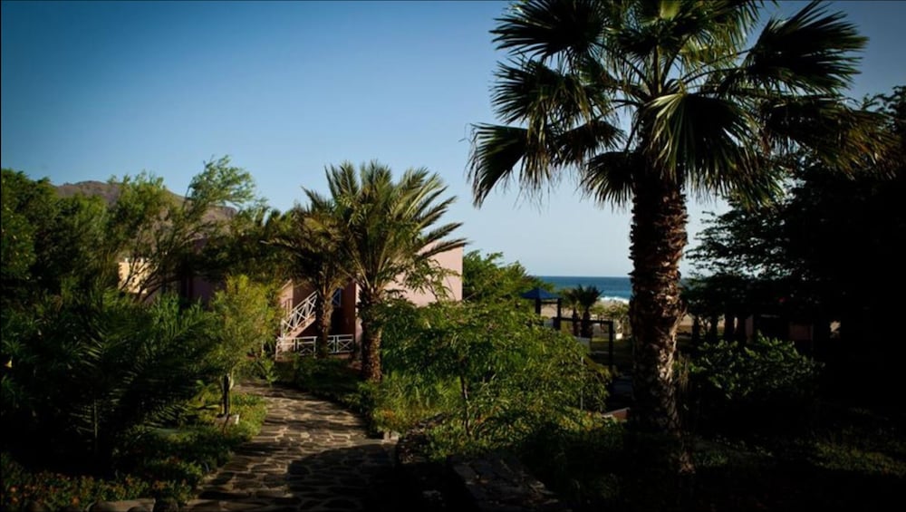 Foya Branca Resort Hotel 35/43