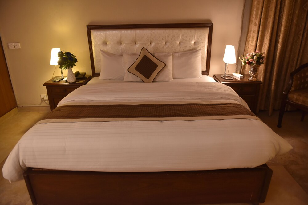 STANDARD, TWIN BEDS