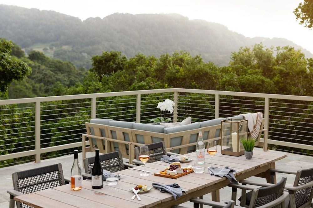Carmel Valley Ranch 63/76