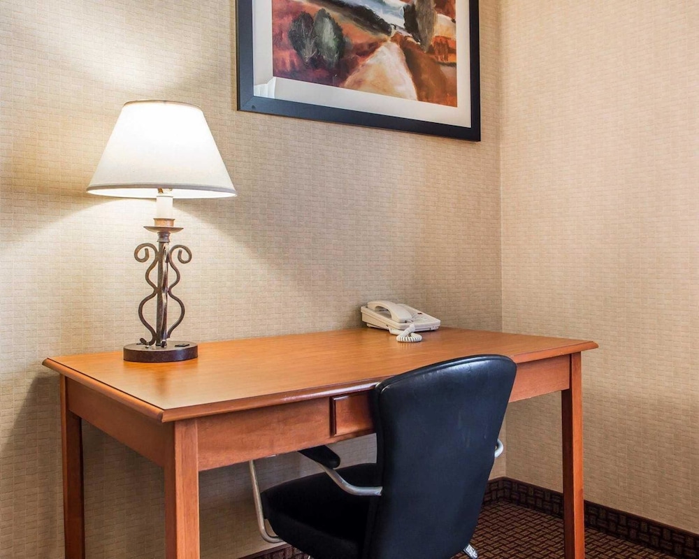 Quality Inn Sidney OH 19/34