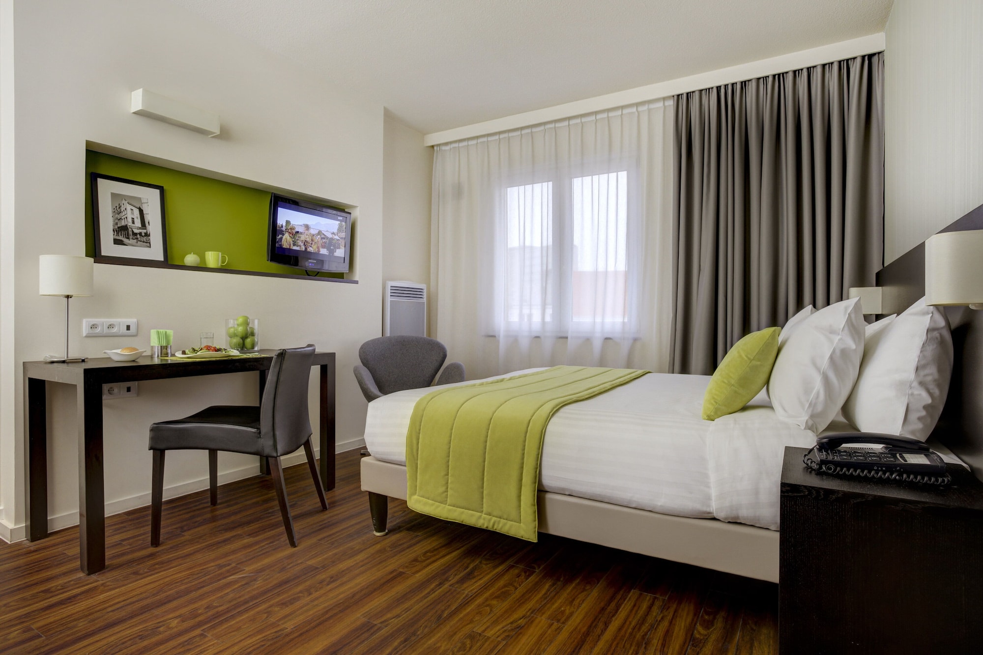 rooms